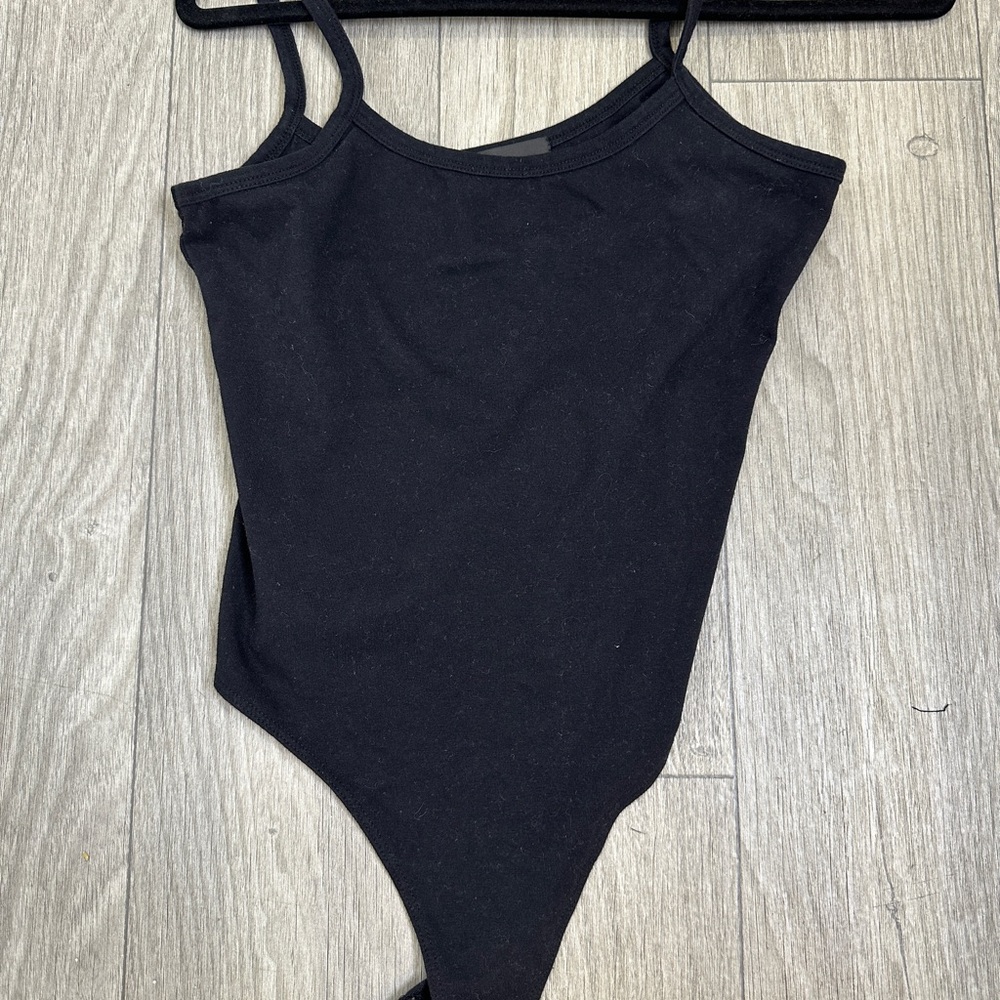 Black Bodysuit Medium Fitted Minimalist Staple Top